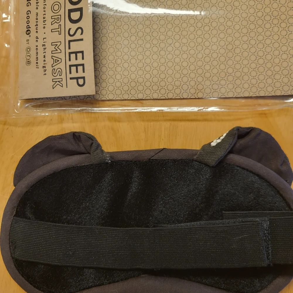 Cute Good Sleep, Comfort Mask, Brown/Tan Dog, Size Small
